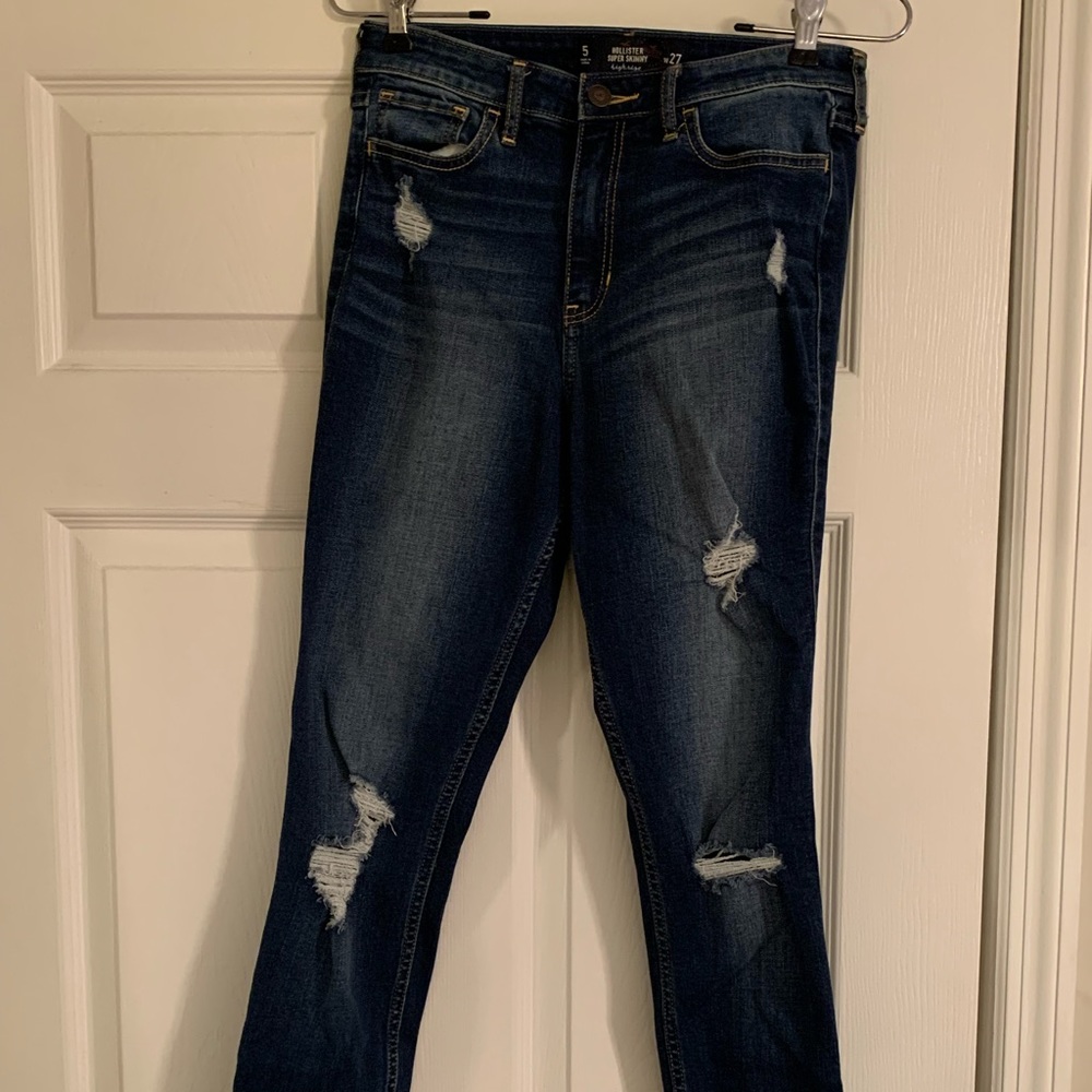 Lightly distressed Hollister skinny jeans